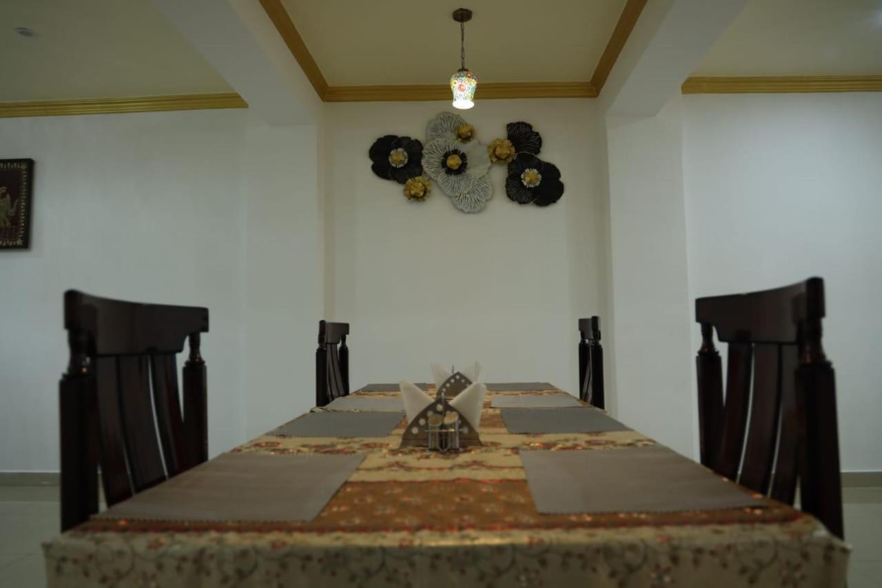 The Jamawar Hotel Srinagar  Luaran gambar
